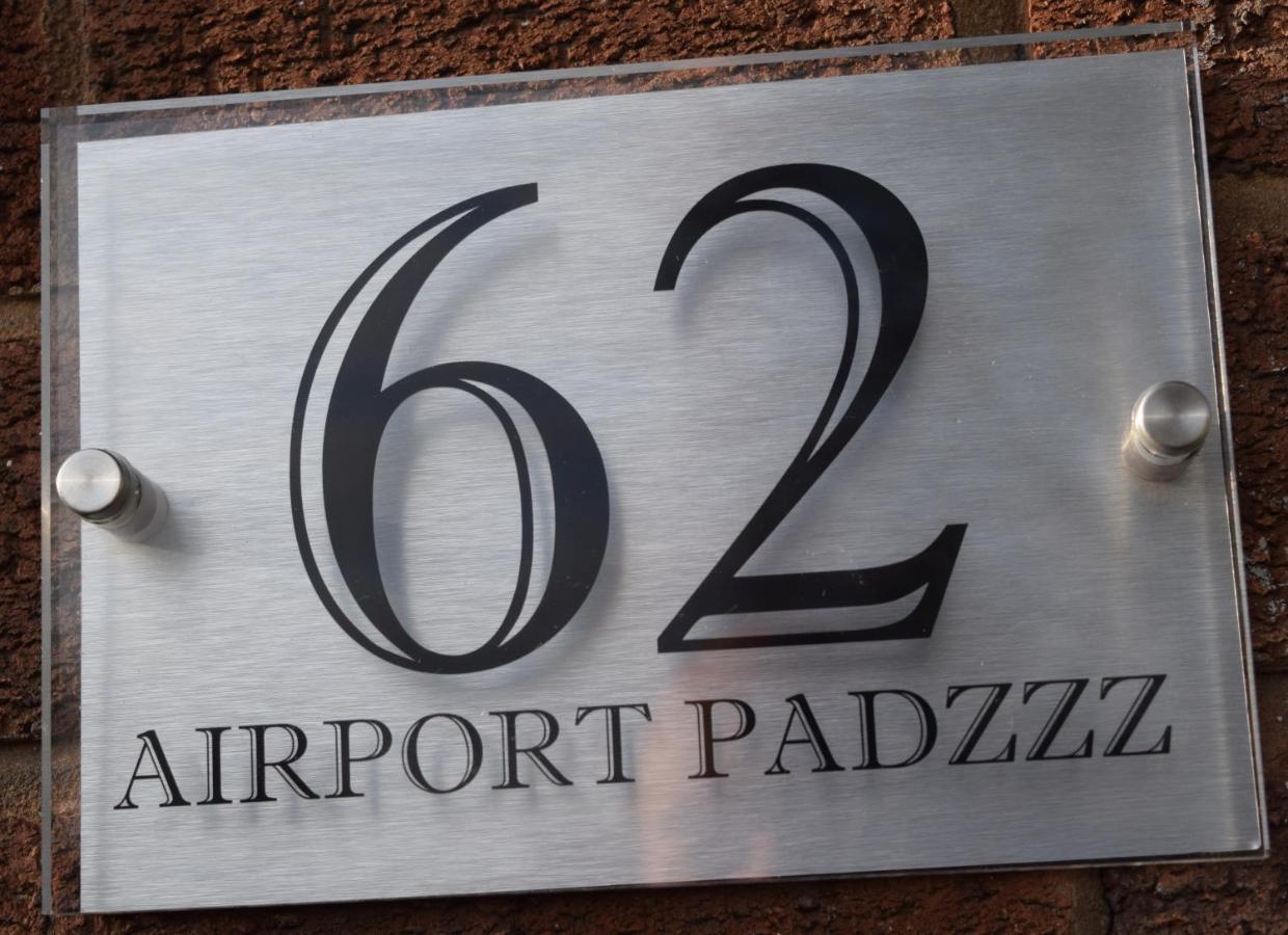 Airport Padzzz Apartment Wythenshawe Ngoại thất bức ảnh