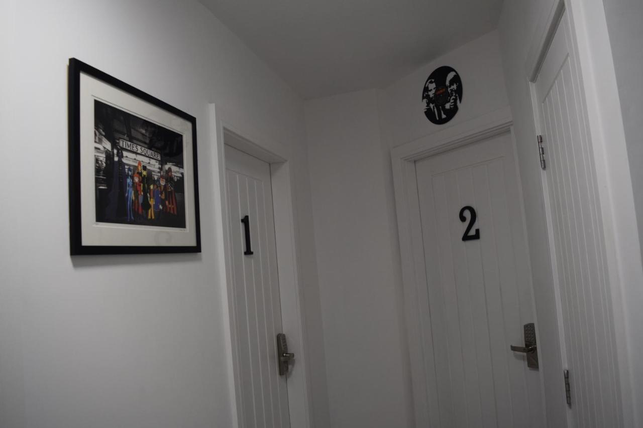 Airport Padzzz Apartment Wythenshawe Ngoại thất bức ảnh